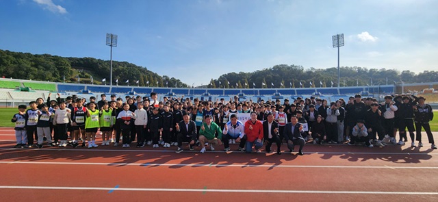2025 파주시육상연맹회장배 초·중·고 육상대회 성료 2025 파주시육상연맹회장배 초·중·고 육상대회 성료