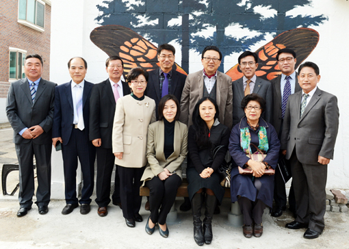 ‘파주초록마을대학’ 마을 어르신들 수료식