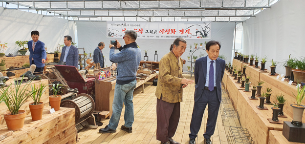 ‘난과 수석, 그리고 야생화전’, 잔잔한 여운 남겨